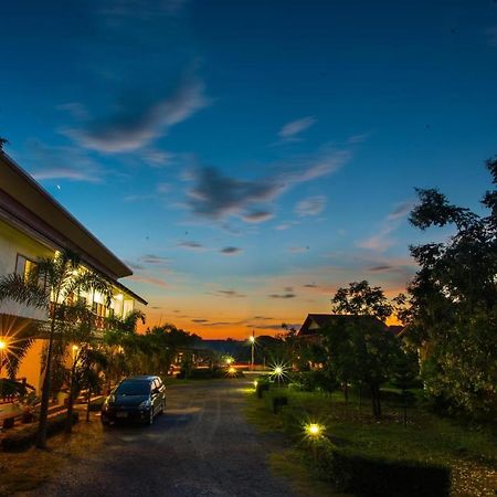 Chiang Kham Tai Lue Resort Ban Ngun Kültér fotó
